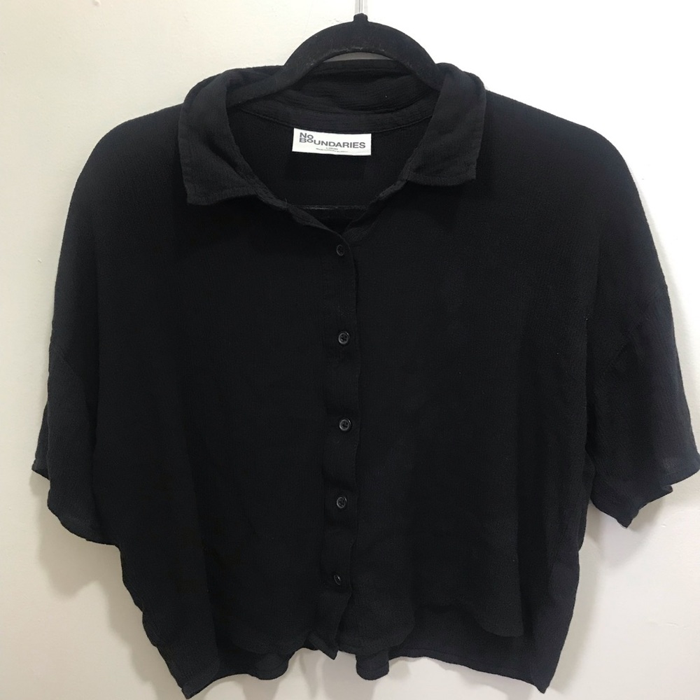 No Boundaries Black Button-Front Collared Women's Top